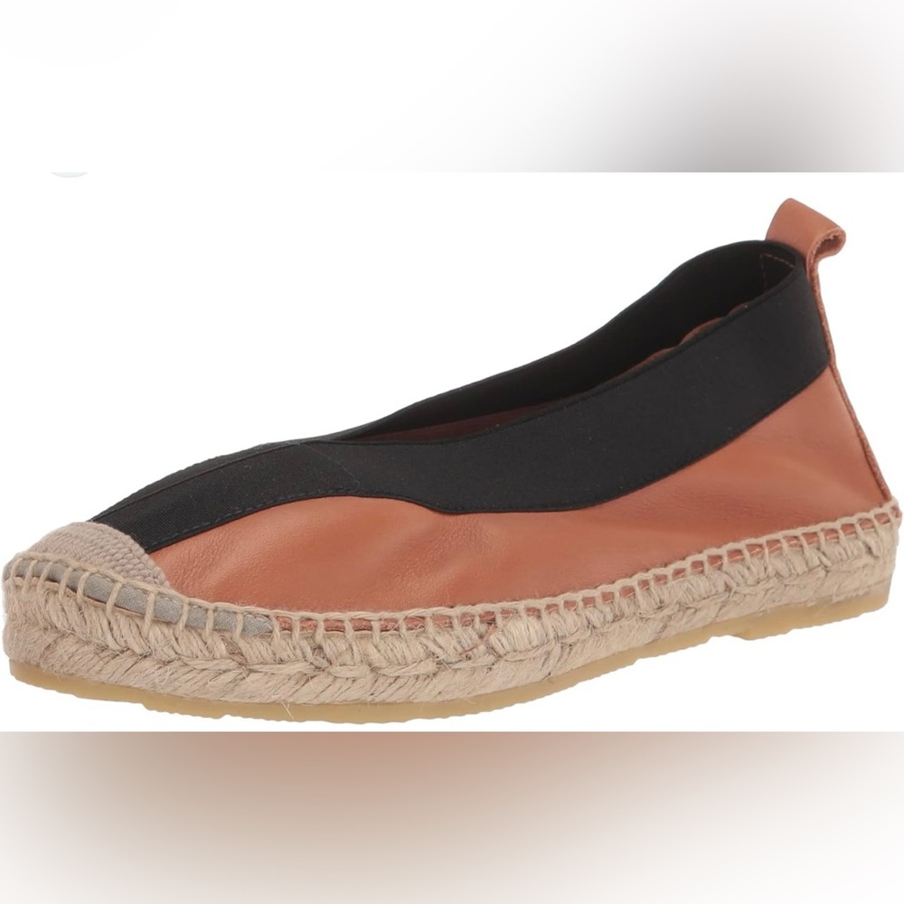 Andre Assous
Women's Lulu Slip On Espadrille Flats New Size 8